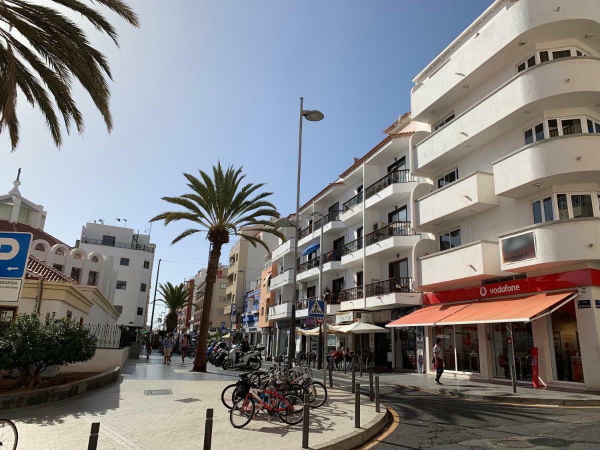 Avenida De Suecia, Los Cristianos Free Wifi Arona  Luaran gambar